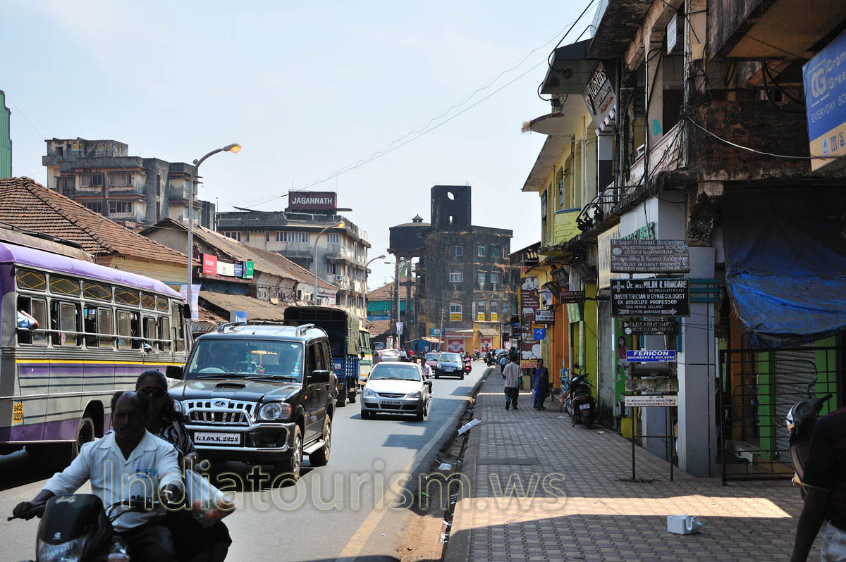 Margao roads are overloaded with traffic