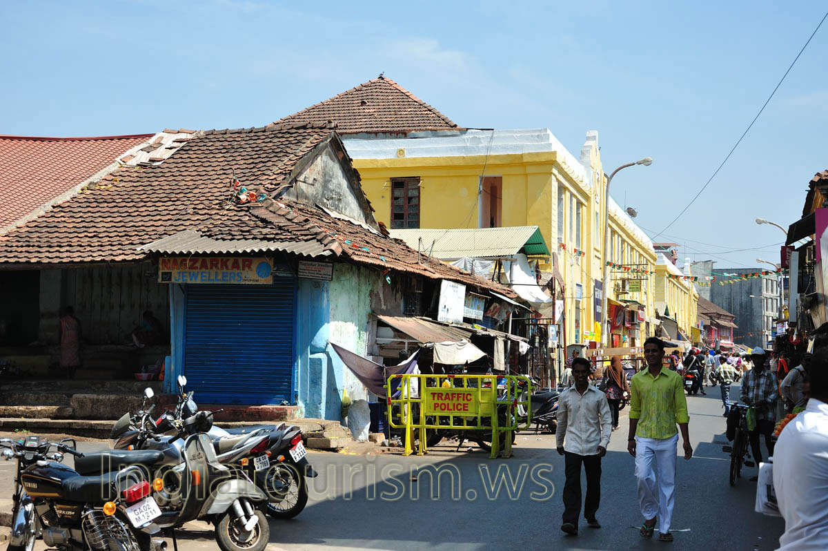 Nagzarkar Jewellers near Margao city square