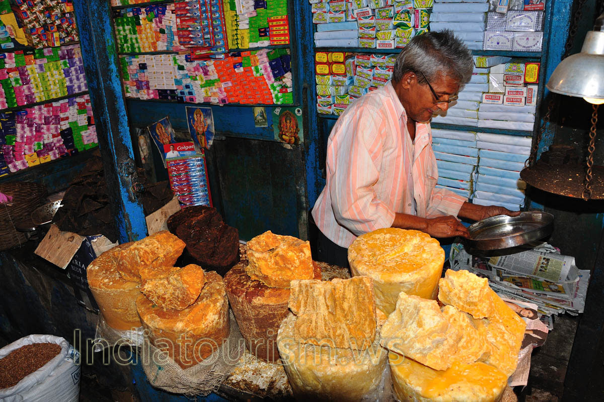 New Market: Jaggery