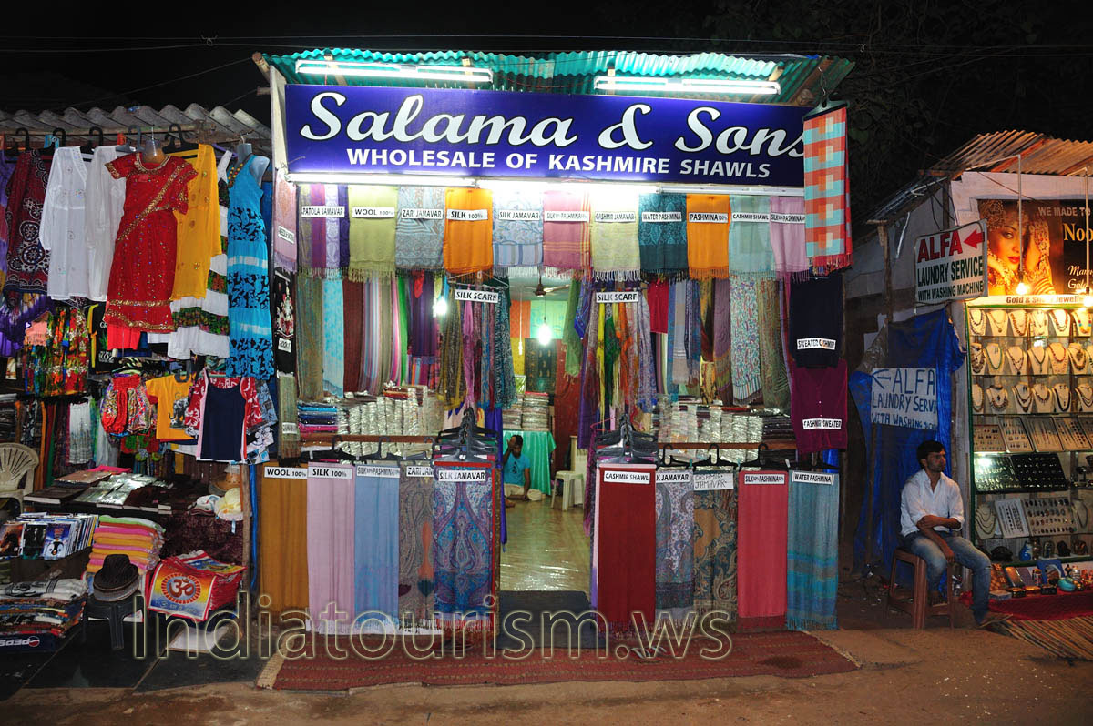 Salama & Sons: wholesale of kashmiri shawls