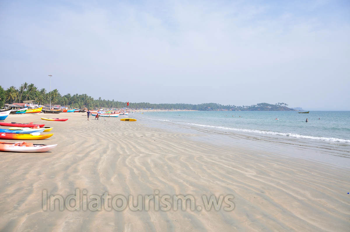 Palolem beach: a look towards the south