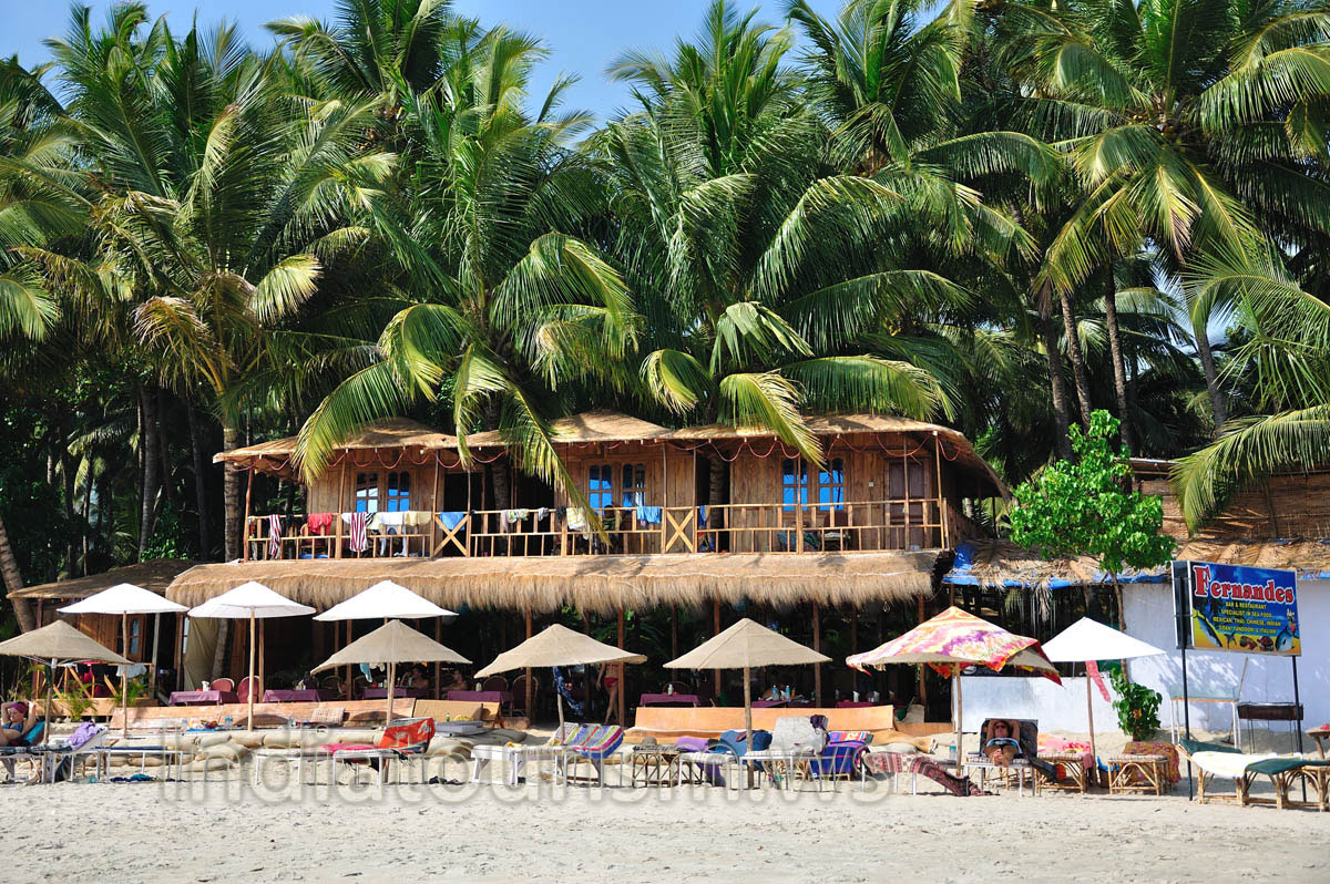 Fernandes wooden cottages