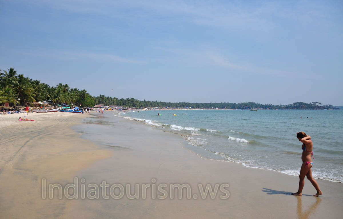 this beach is safe for the small children