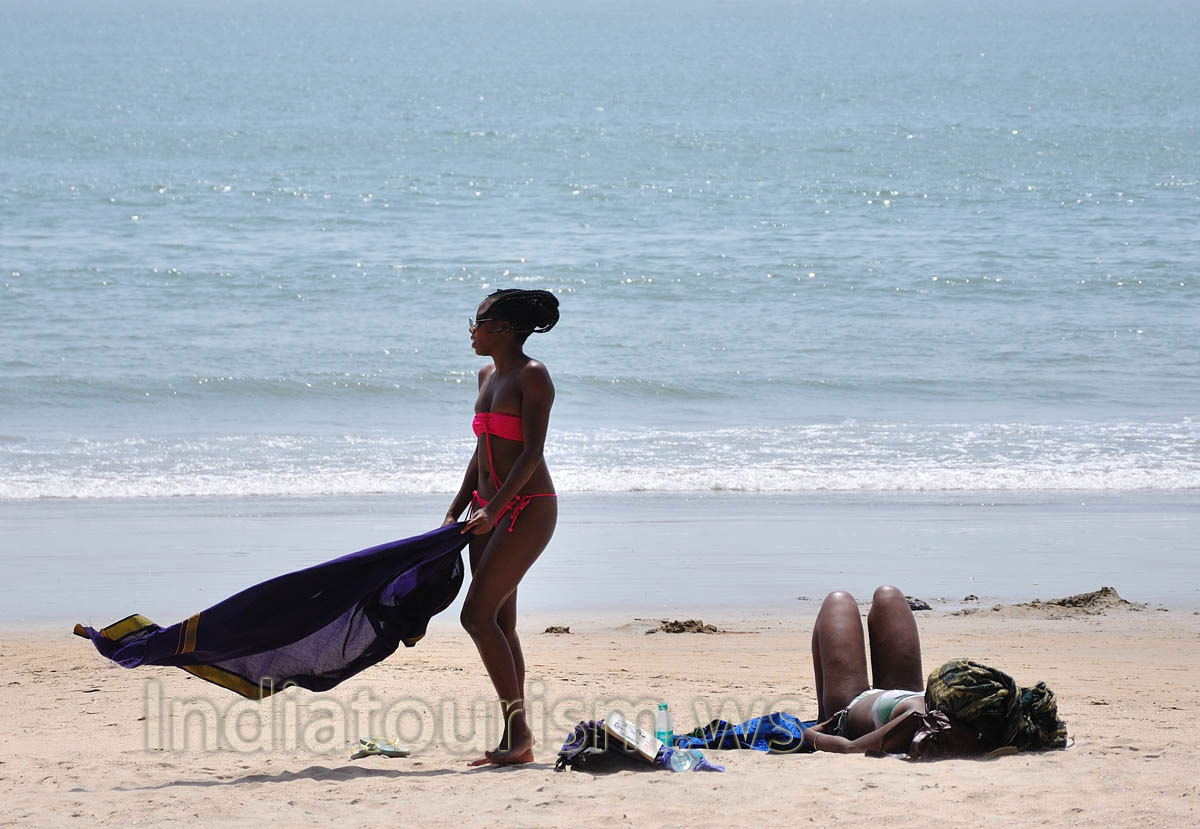 tourist girls from Africa