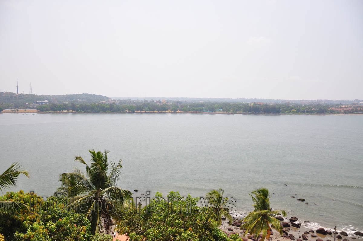Panjim is found on the southern bank of the Mandovi river