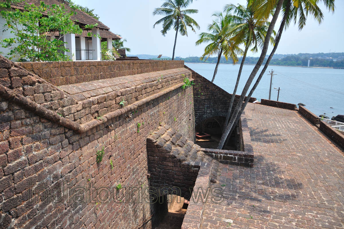 Lower part of the fort