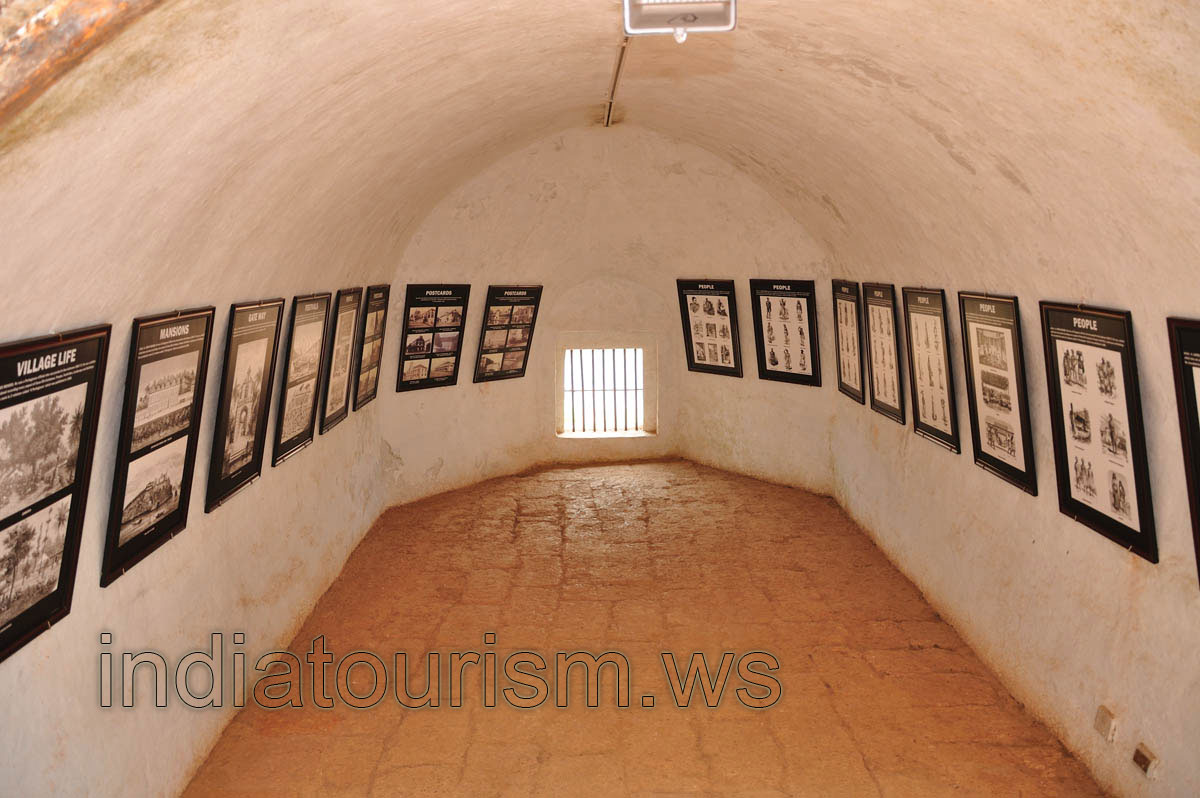 Village life, mansions, people