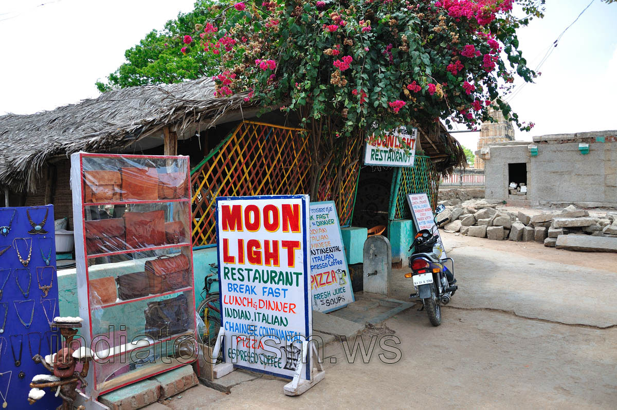 Moon Light restaurant