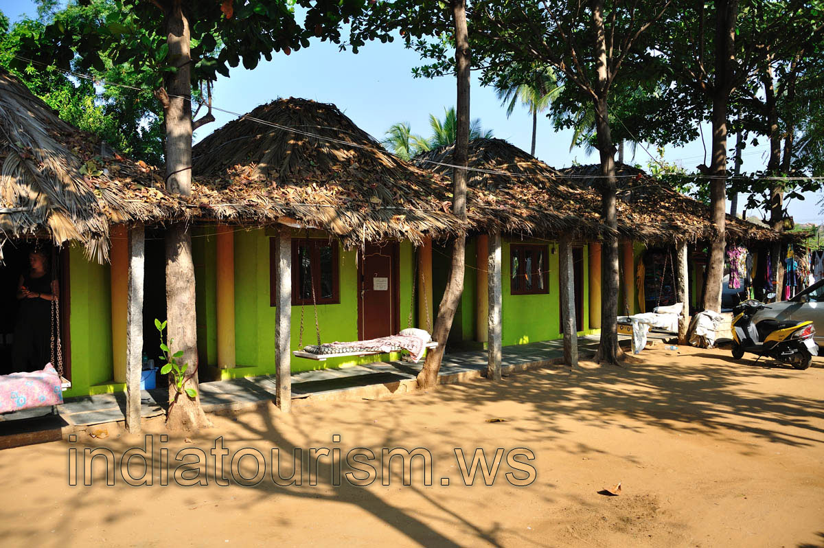 Nargila's huts