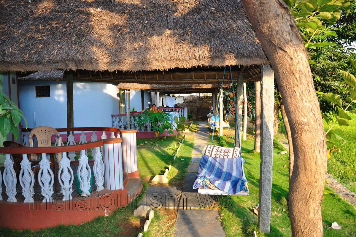 Mowgli guest house, blue cottages