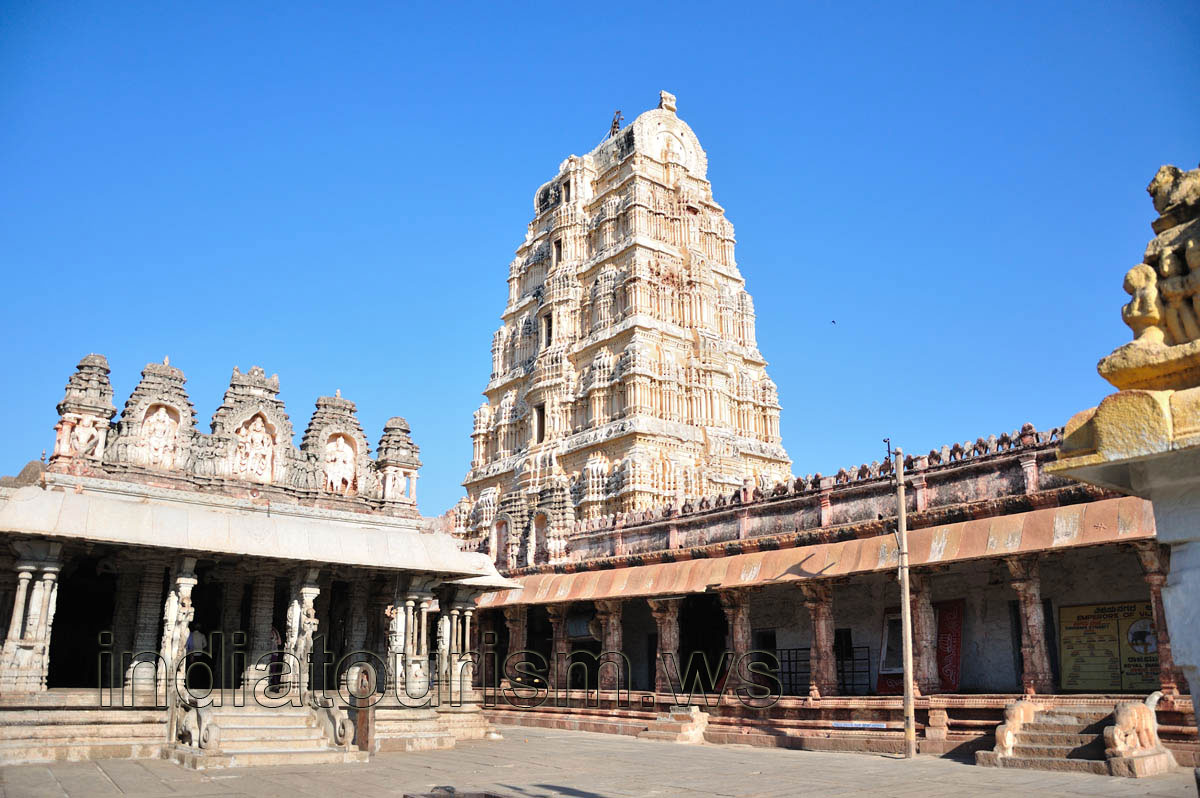 The main building of the temple