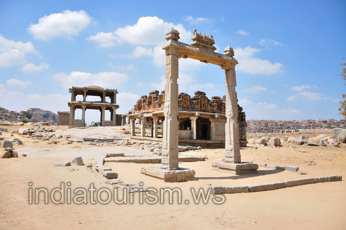 King's Balance and Two storied gateway