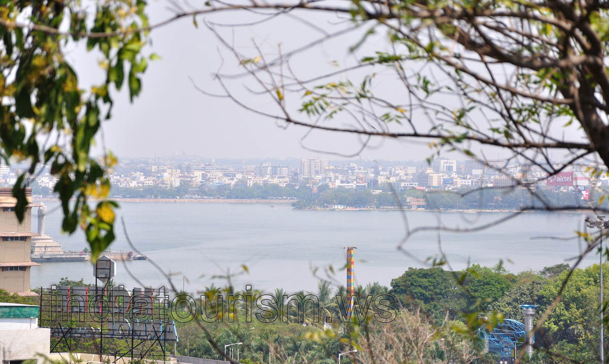 Hussain Sagar lake, view from the Birla Mandir
