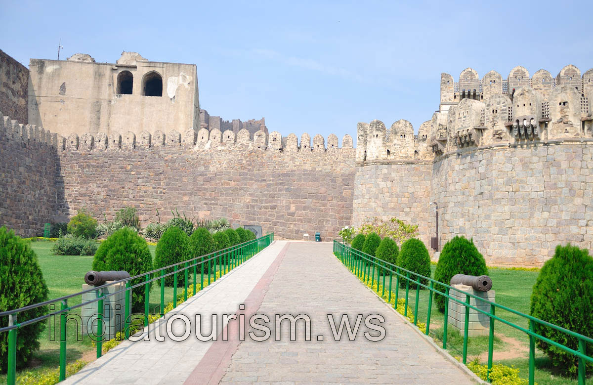 Tiled pathway to the fort