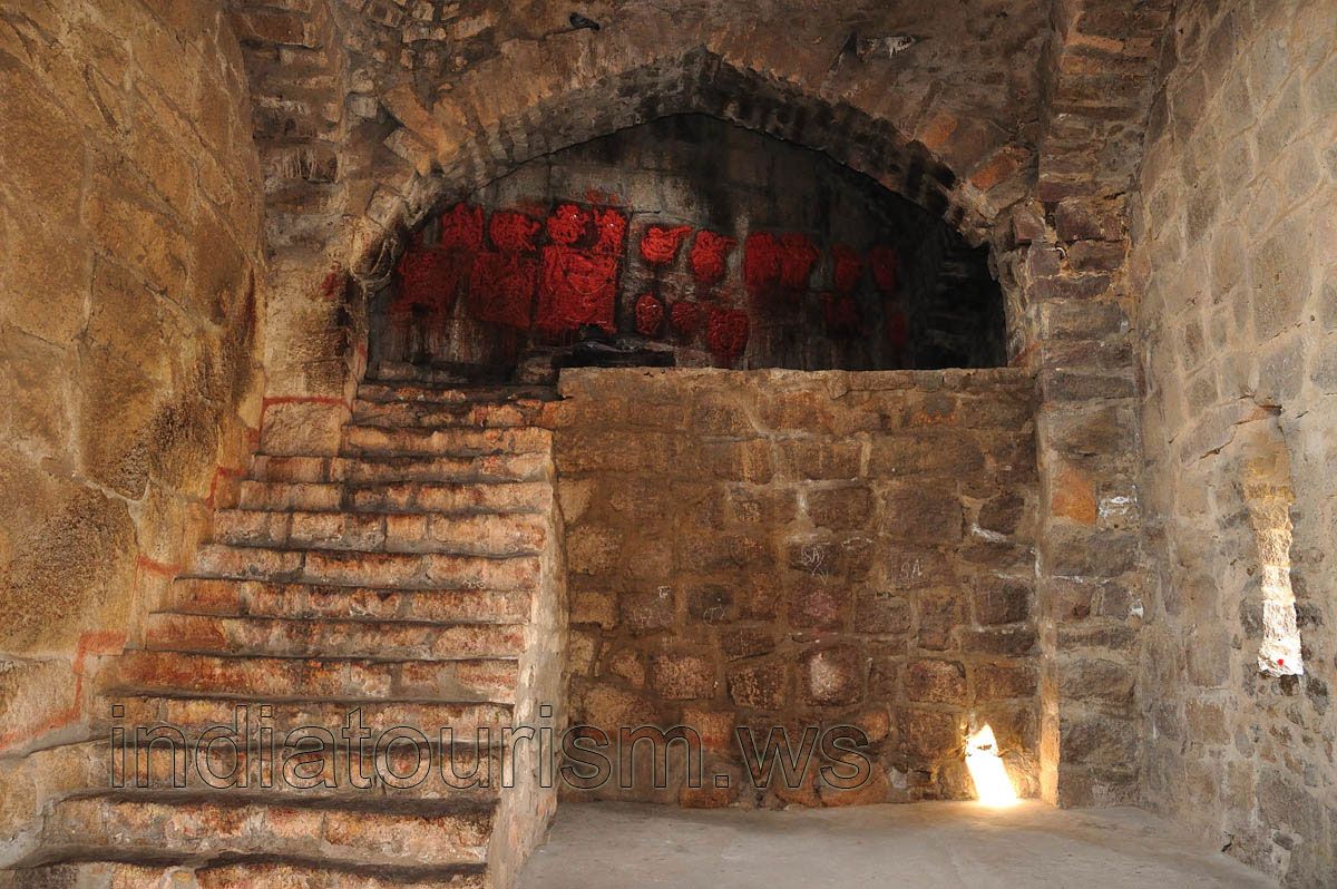 Ramdas Prison inside, red and black spots on the inner wall