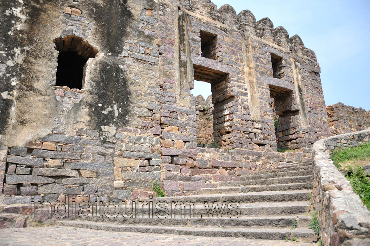 Strange form of the window