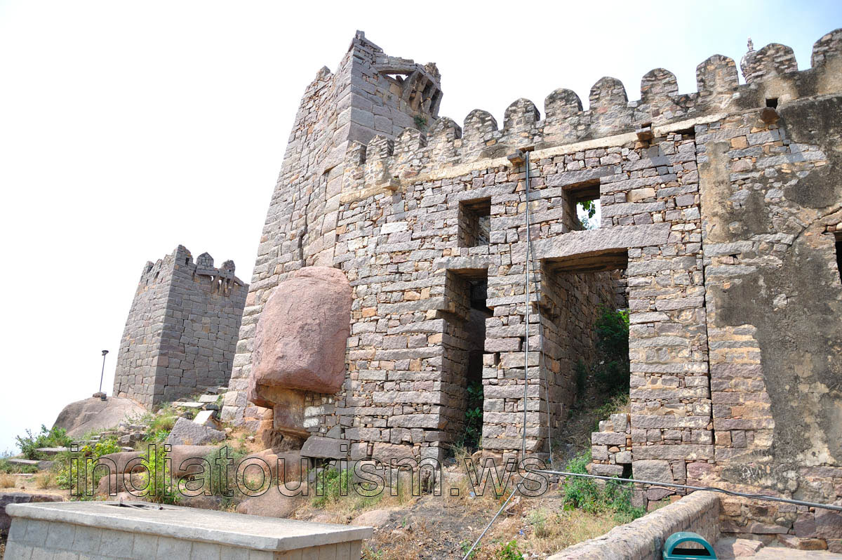 It is a very arduous task to discover every nook of the fort