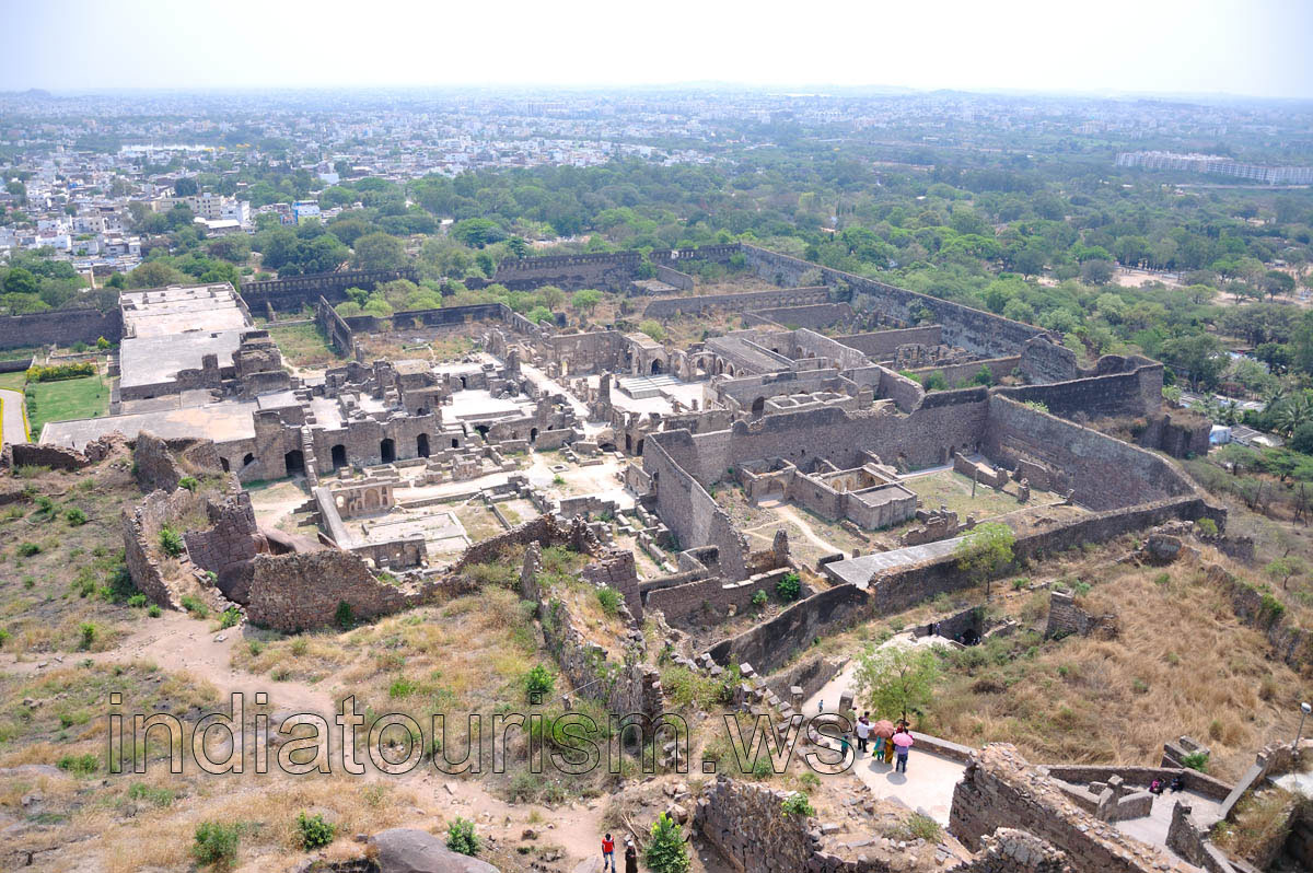 Lower part of the fort