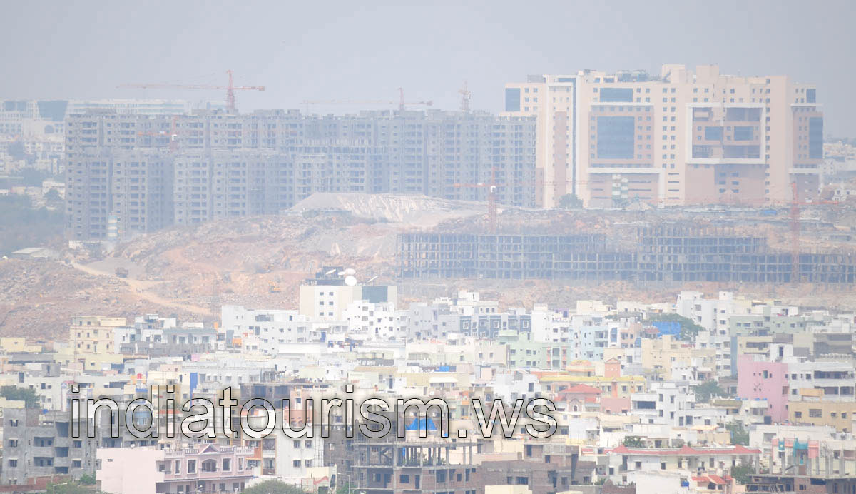 One can see the building construction everywhere in Hyderabad