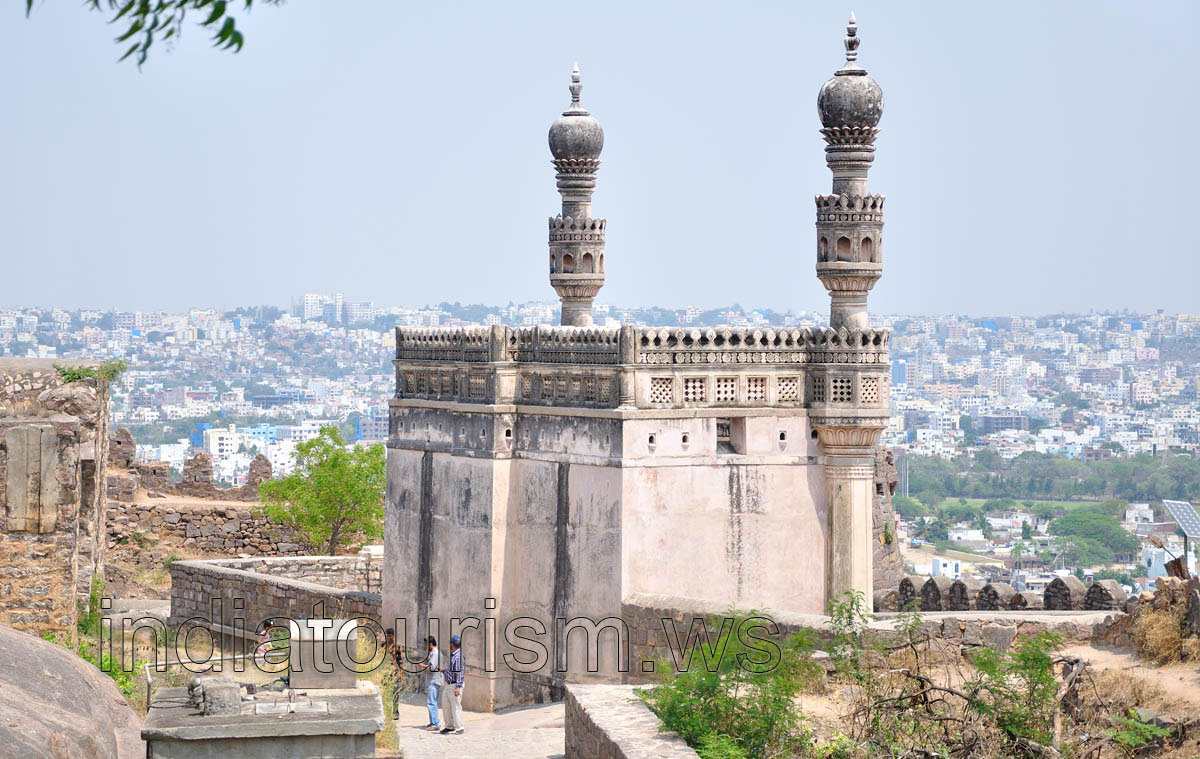 One of the mosques of the fort