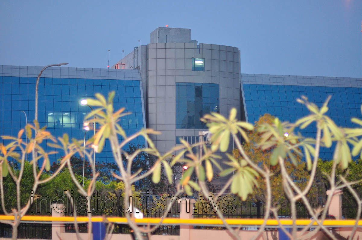 The Cyber Gateway is Phase II of HITEC City
