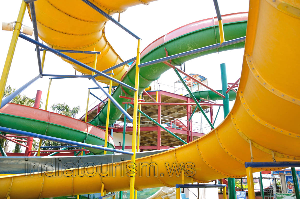 Complex structure of the rides