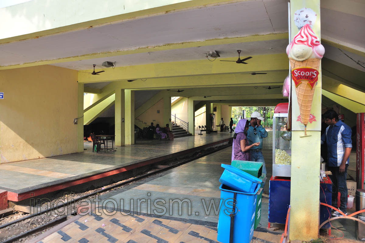 This railroad has only one stop