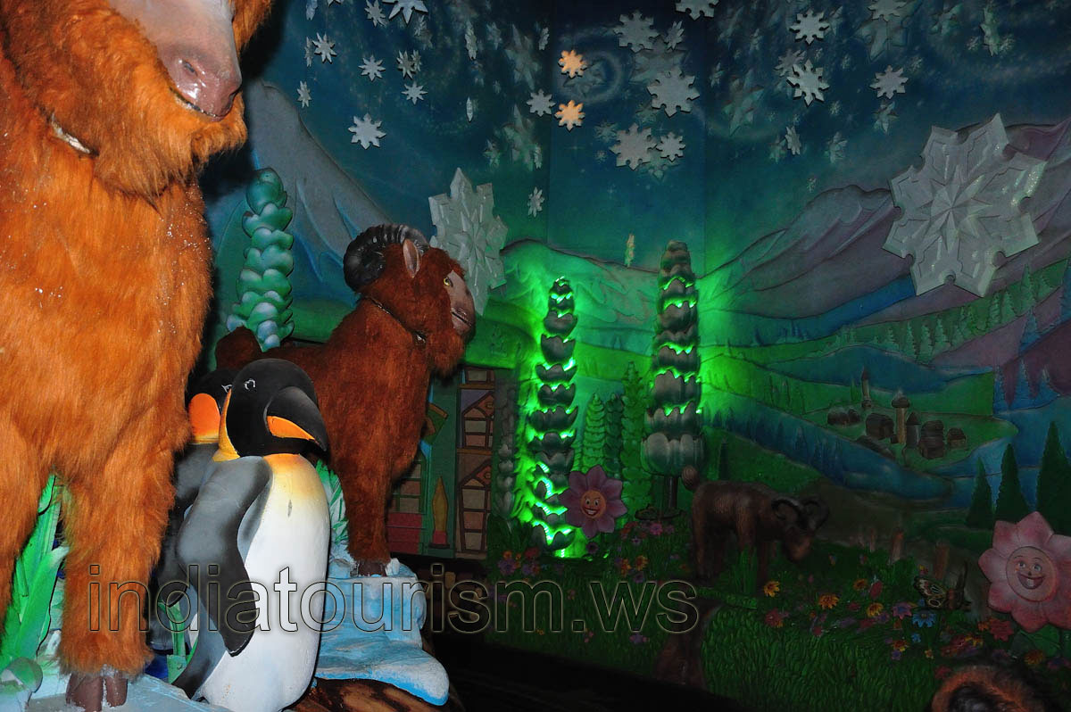 Filmi Duniya: penguin