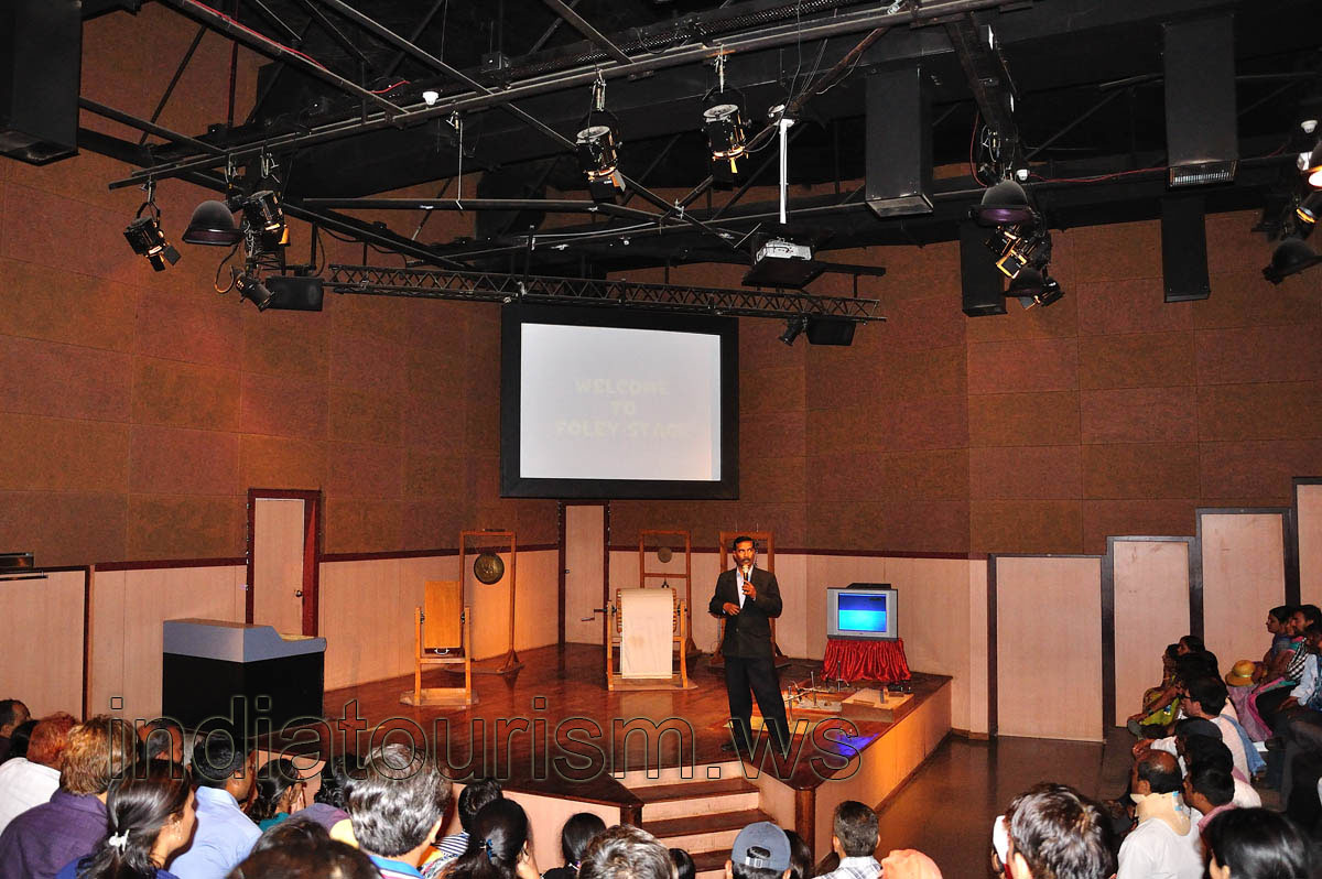 Action Theatre: sound stage