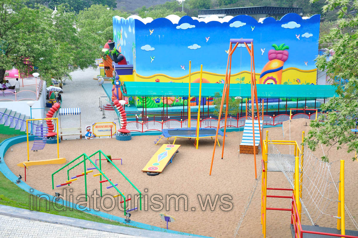 Fundustan: Adventureland Thrillville