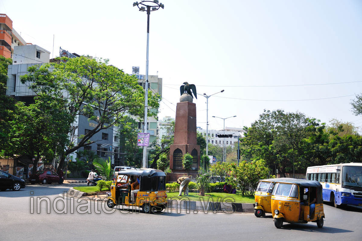 Eagle monument near Amrutha Castle