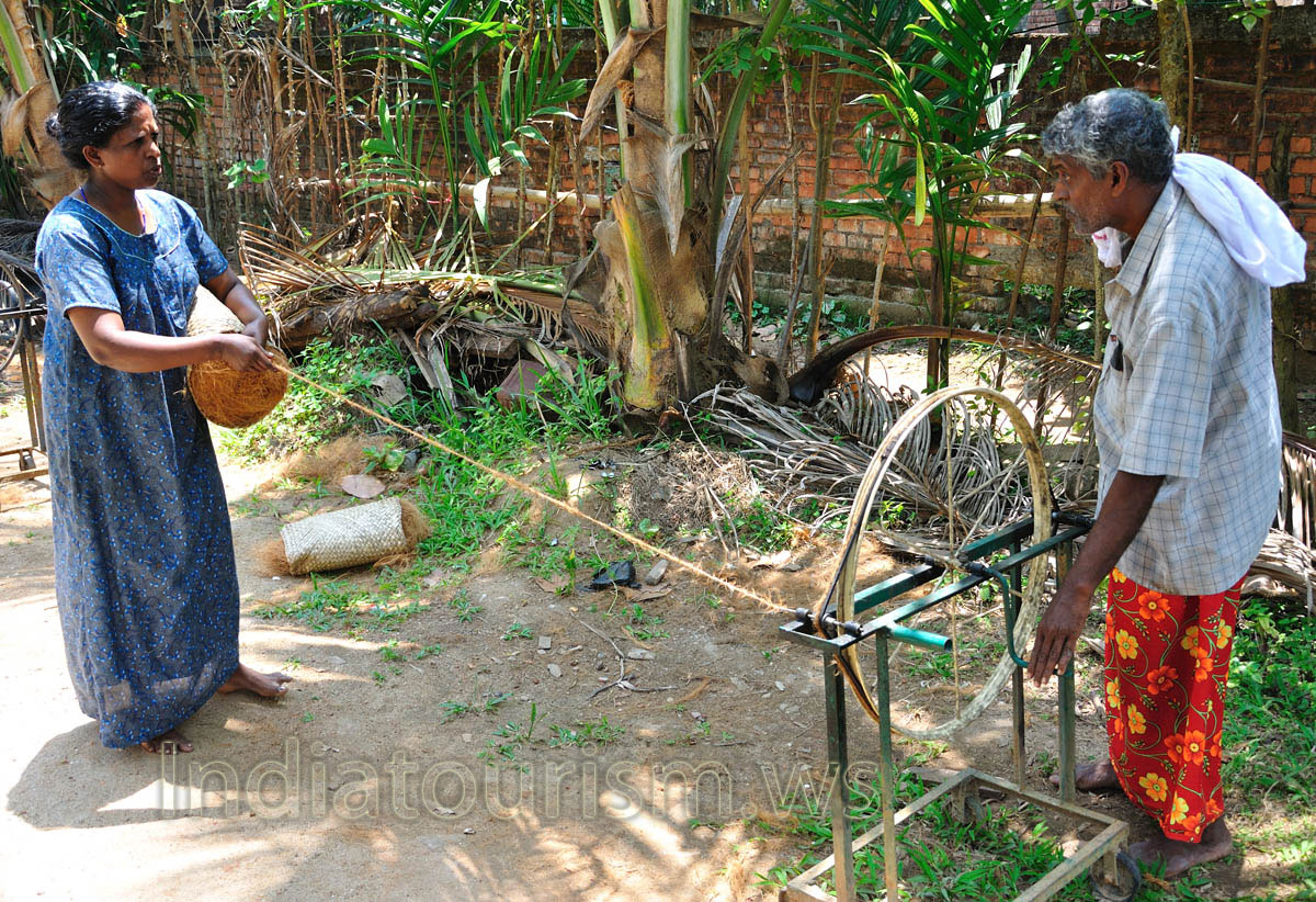you can learn the craft of spinning coir rope
