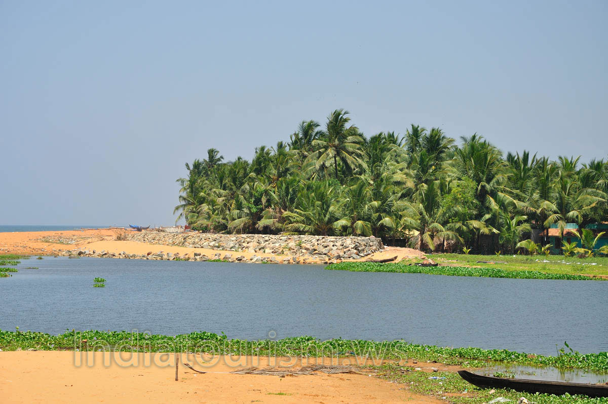 A delightful waterfront park has become extremely popular with Keralites