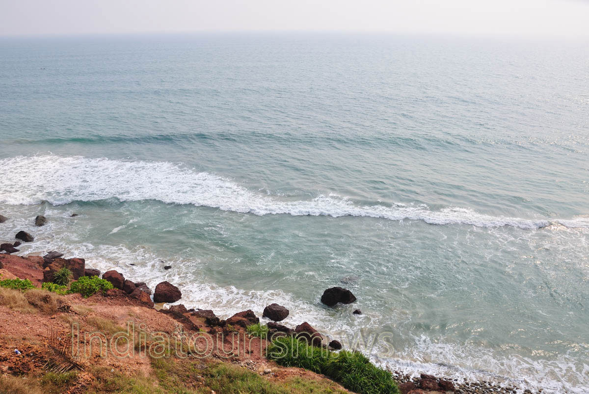 Arabian Sea ​​view from a high cliff