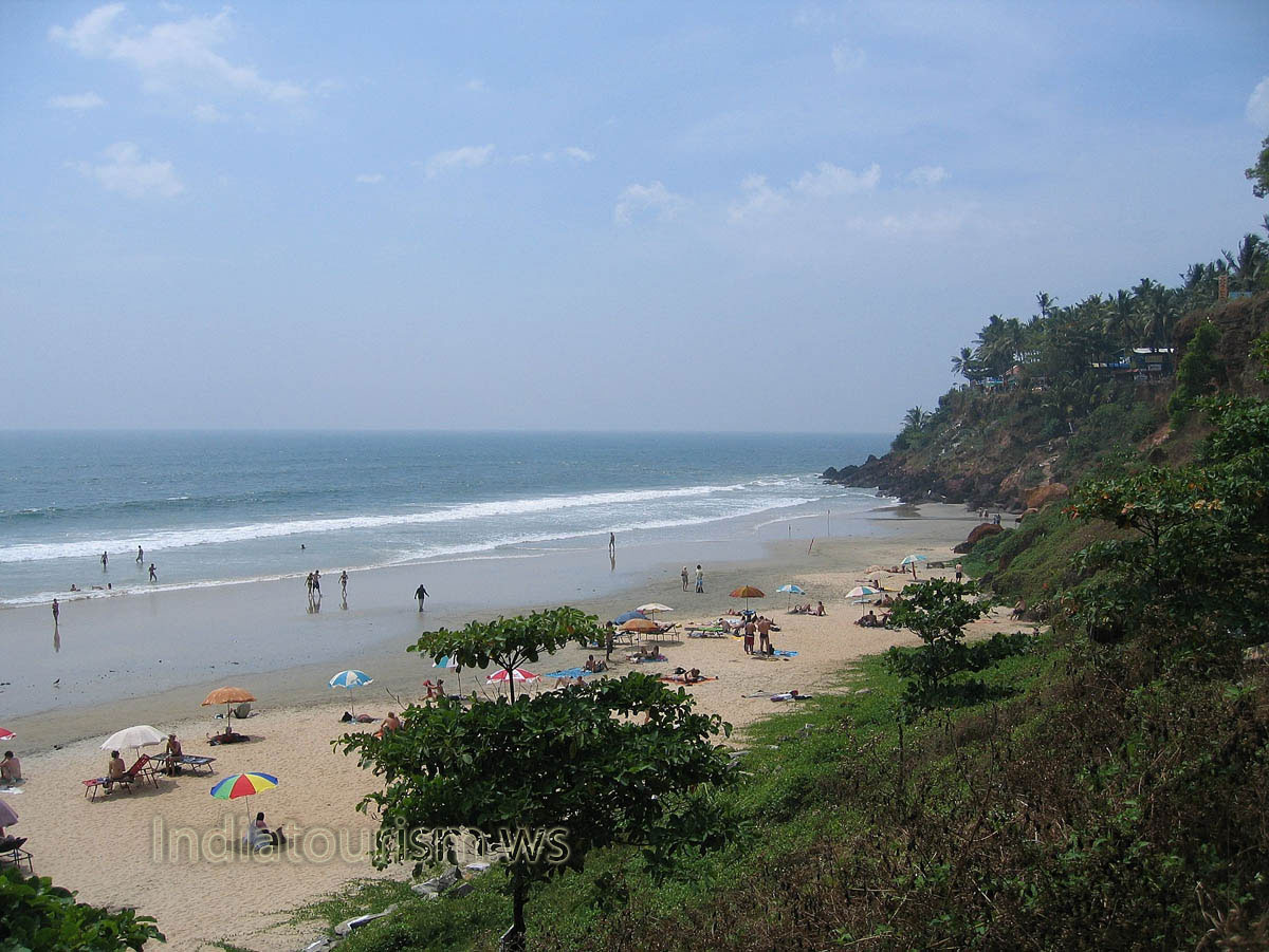 sunny morning at the varkala beach