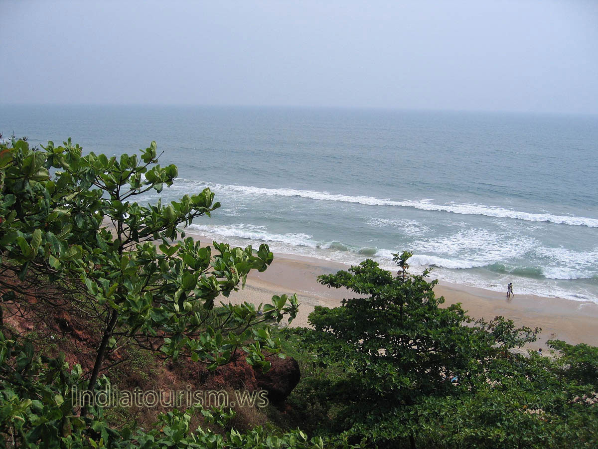 wide waves of Arabian Sea