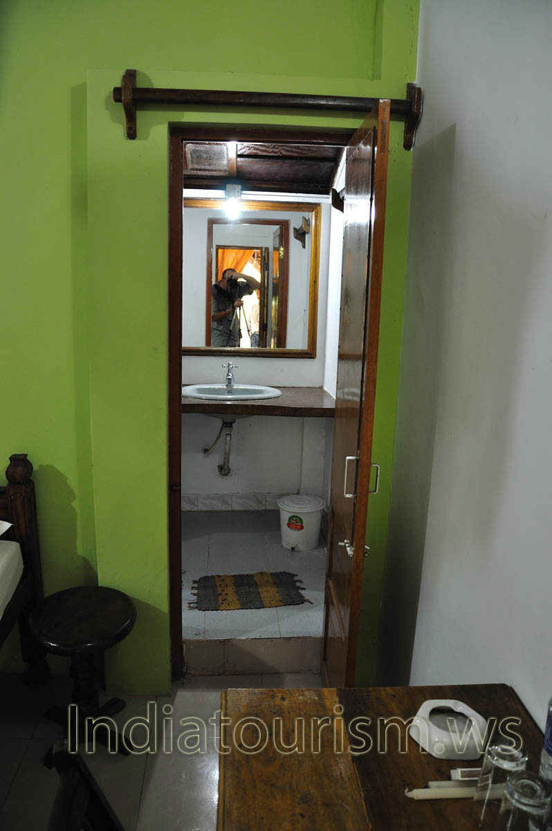 mirror of the shower room in the double room