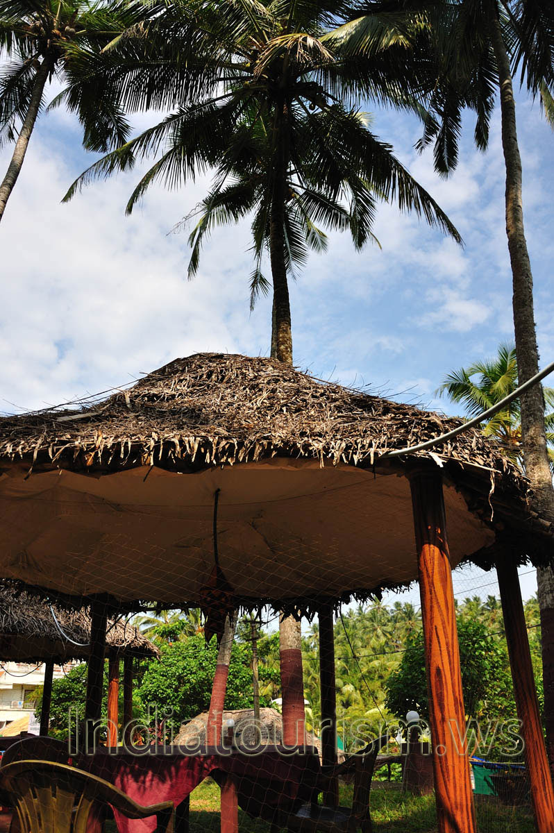 Thatched Roof Gazebo of Mamachompos restaurant