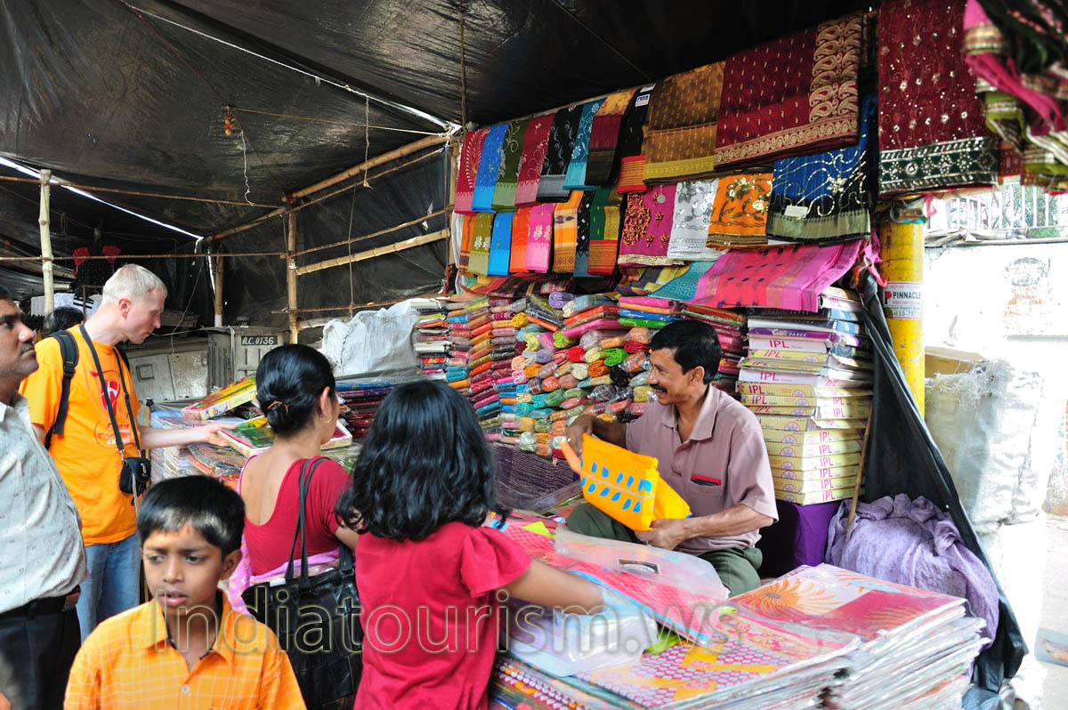 Here are offered for sale saris of different colors