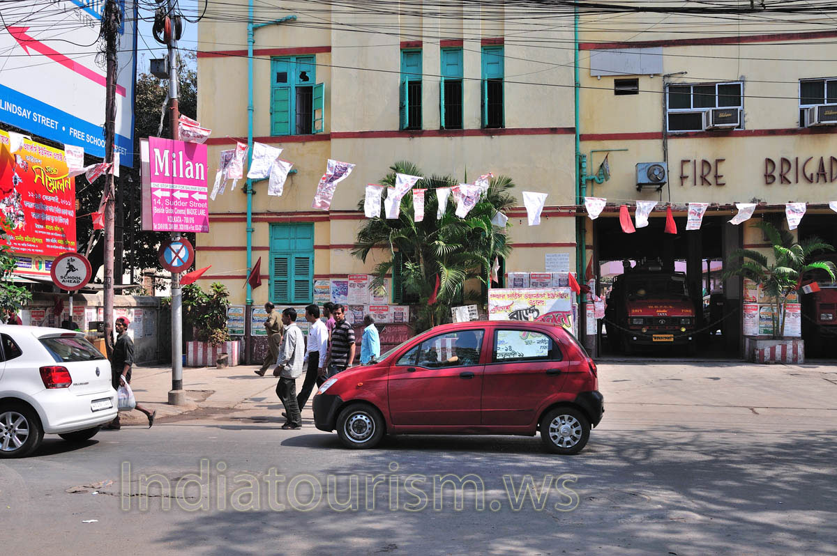 The intersection of Lindsay street and Free school street
