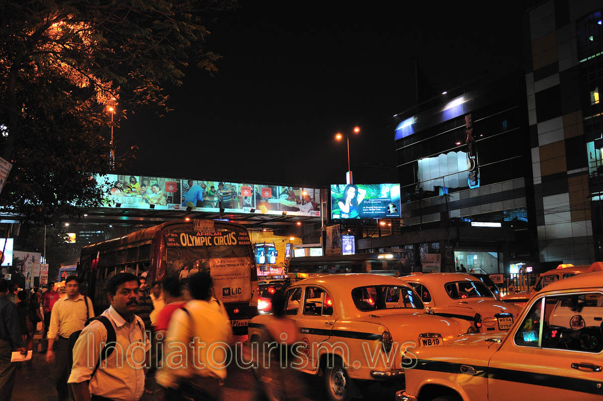 This place is not far from Victoria Memorial