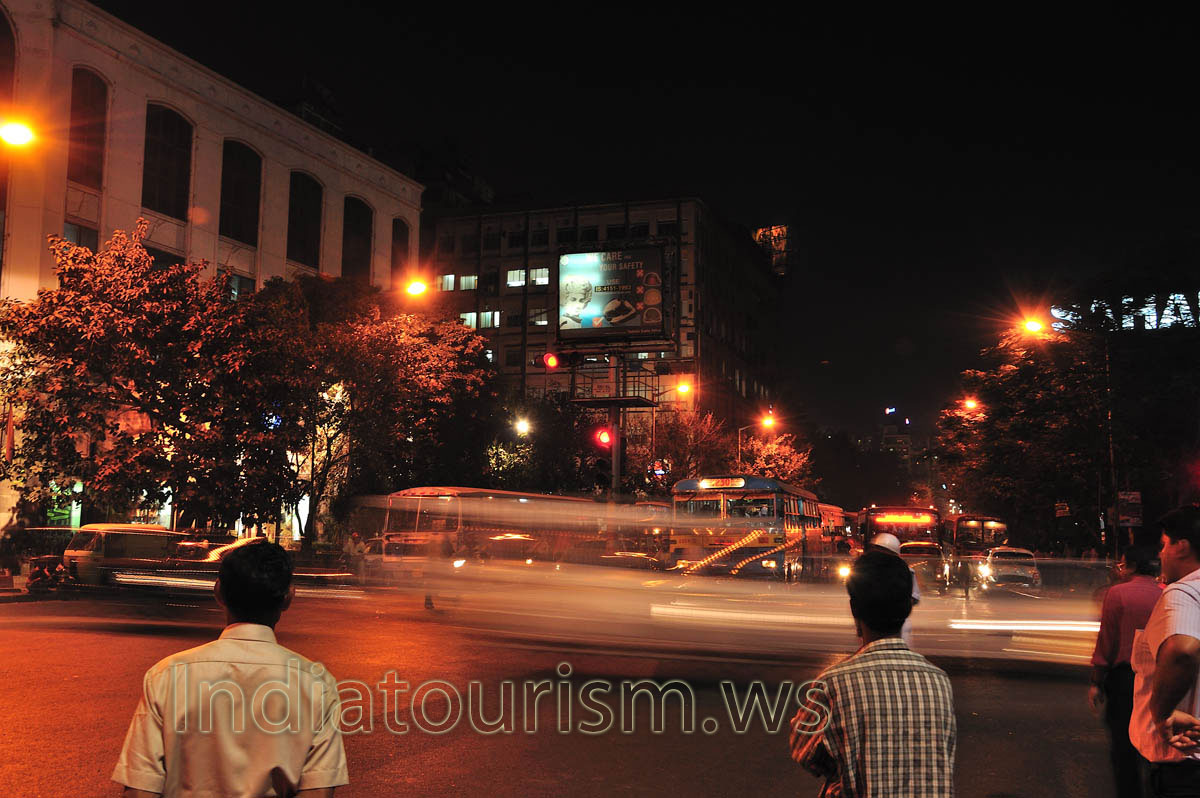 Buses of Kolkata are never stop