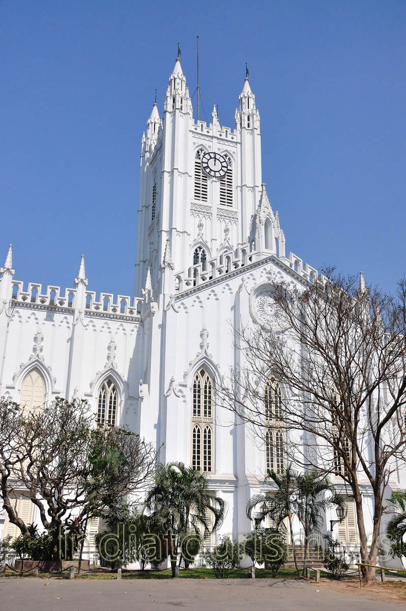 view of St. Paul's Cathedral from Cathedral Road