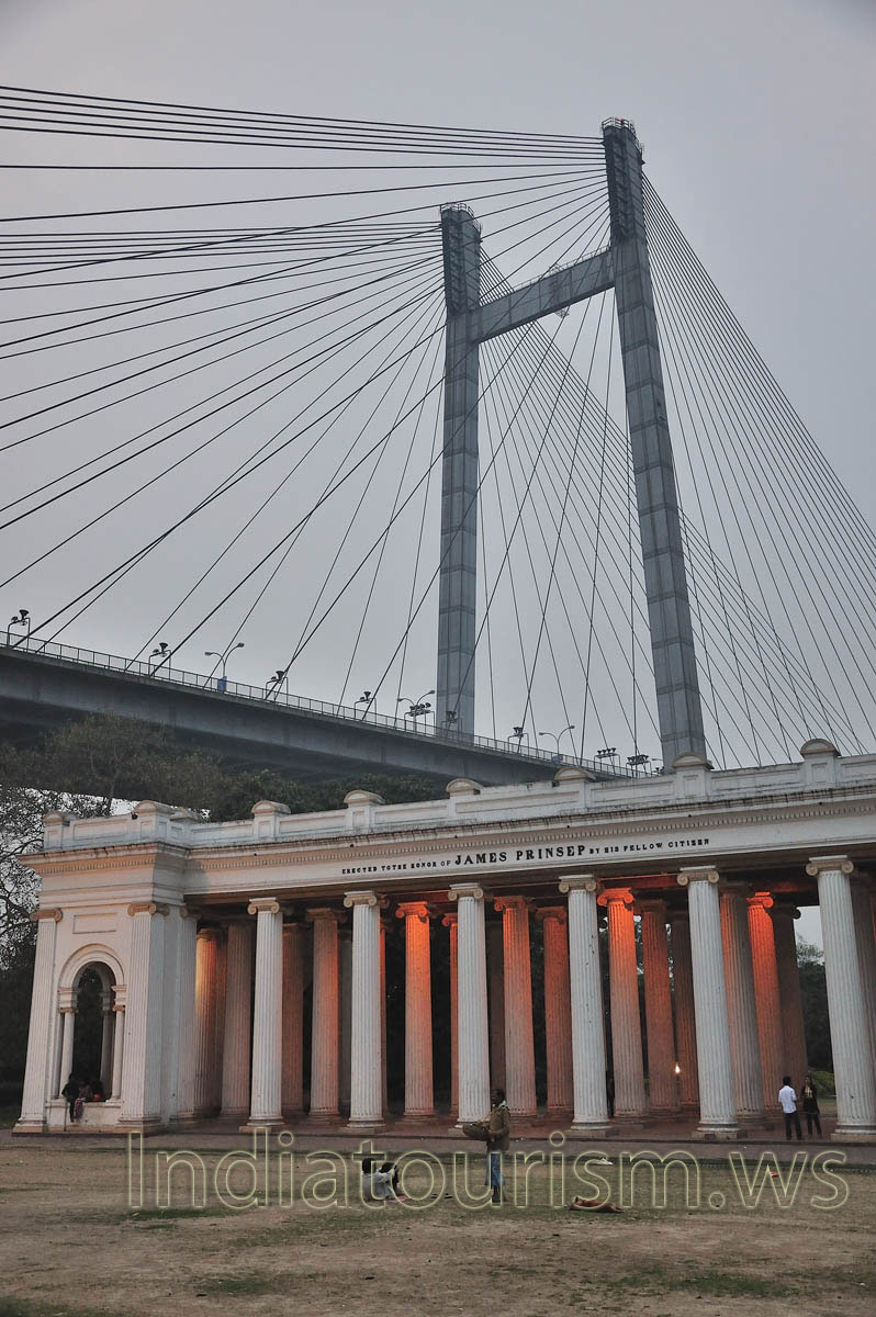 Erected to the honor of James Prinsep by his fellow citizen