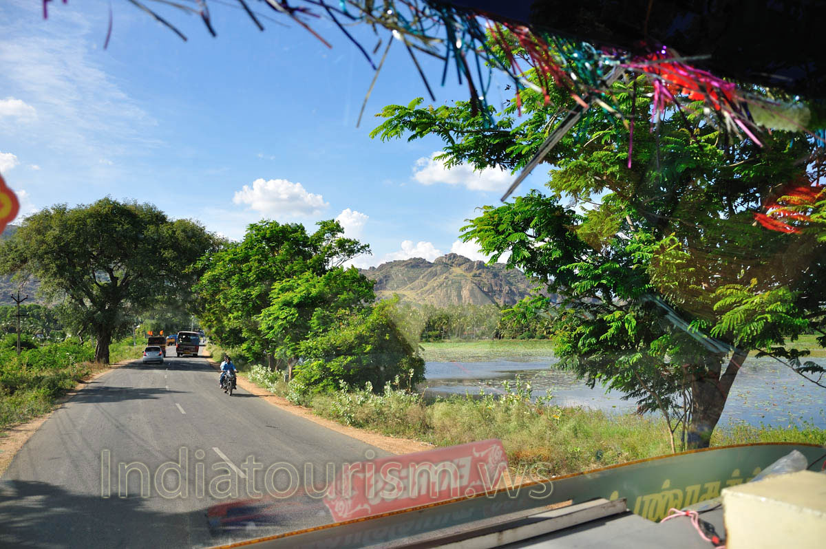 we are getting closer to Maruthuvazhmalai Hill, Kanyakumari District