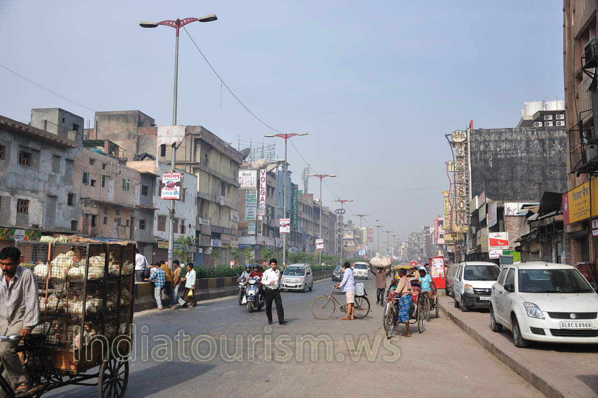 Desh Bandhu Gupta Road, New Delhi