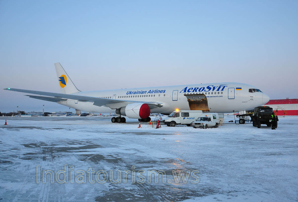 boeing belongs to the ukrainian airlines