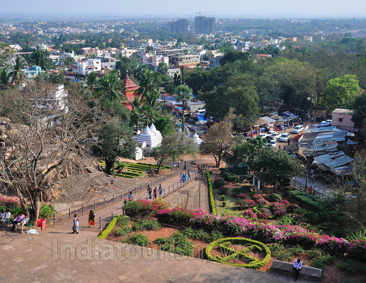 A bird's-eye view of Bhubaneswar from Udayagiri summit