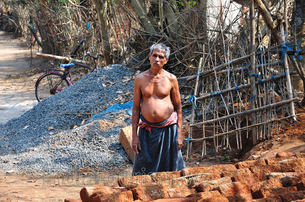 Father of young Indian woman
