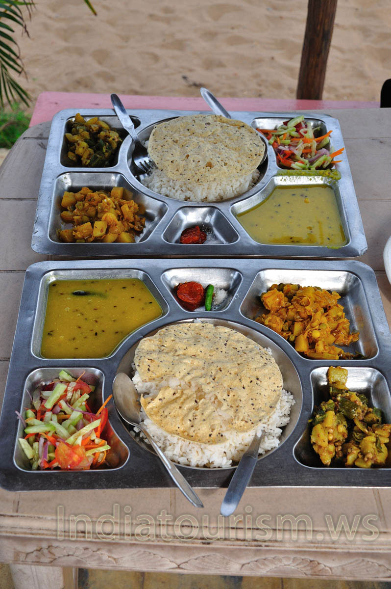 This restaurant has the very large variety of vegetable dishes